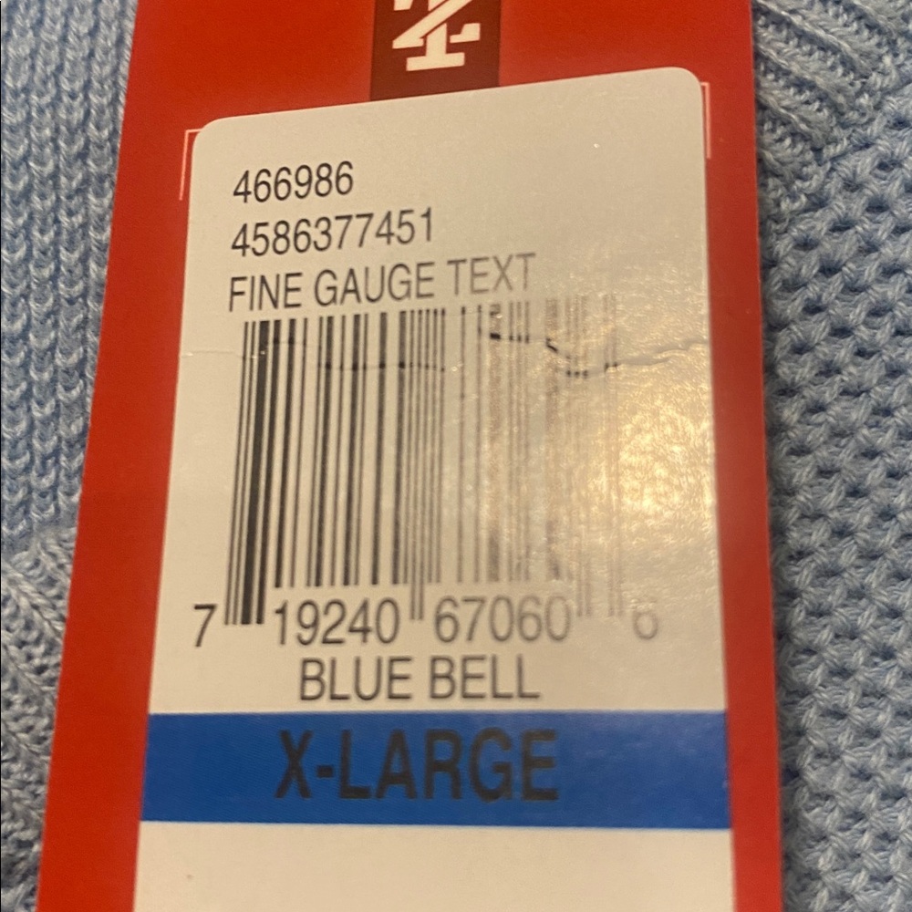 Izod size XL Sweater New With Tags - Picture 3 of 7